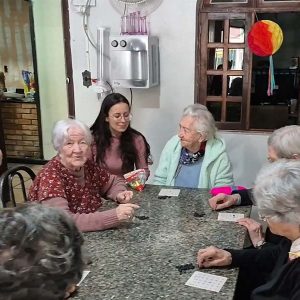 Uma tarde de amor e carinho no Lar de Idosos Mein Haus